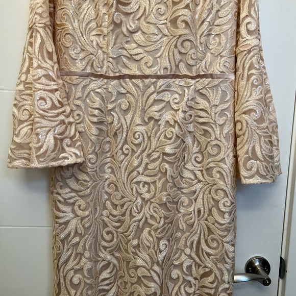 Carmen Marc valvo sequin embroidered dress - Picture 2 of 6